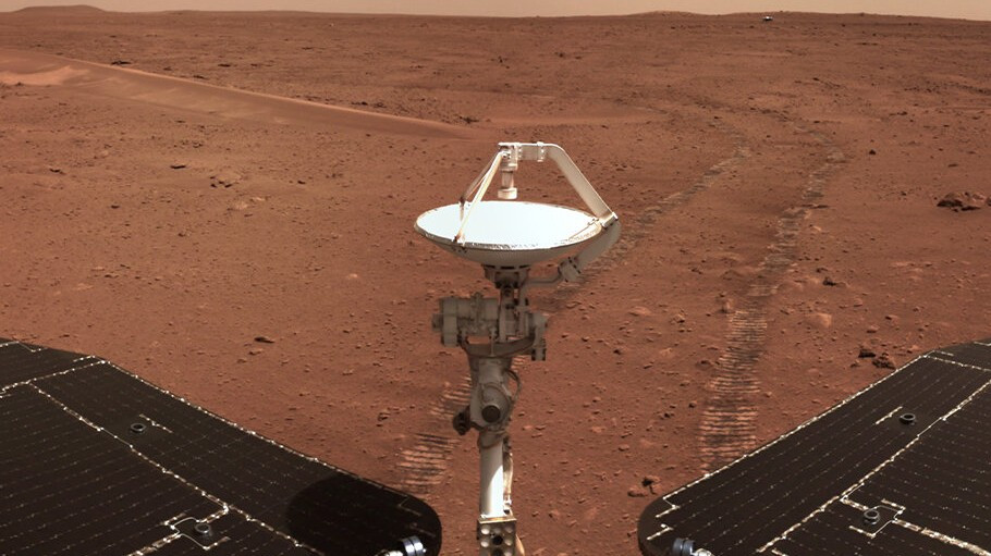Китайский марсоход нашел доказательства более позднего исчезновения воды на Марсе
