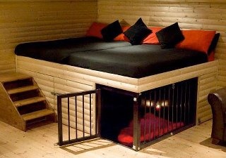Жаркая футуристичная кровать