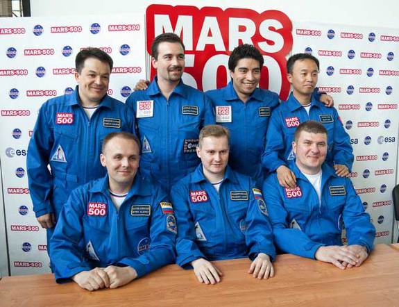 Участники проекта Mars500 готовятся к "высадке на Марс"