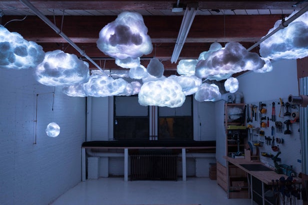 Искусственные облака для декора вашей квартиры