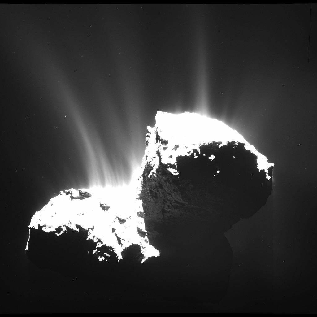 Пик активности кометы Чурюмова-Герасименко