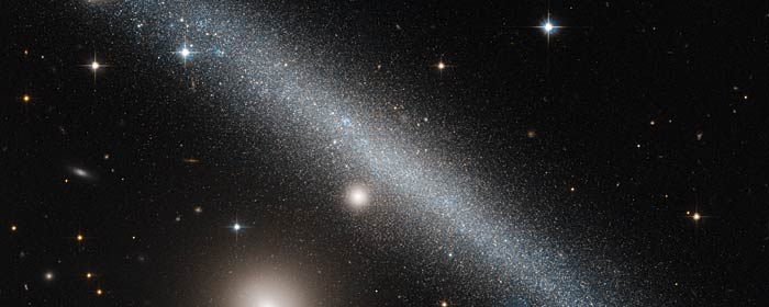 Карликовая галактика на фото от Хаббла