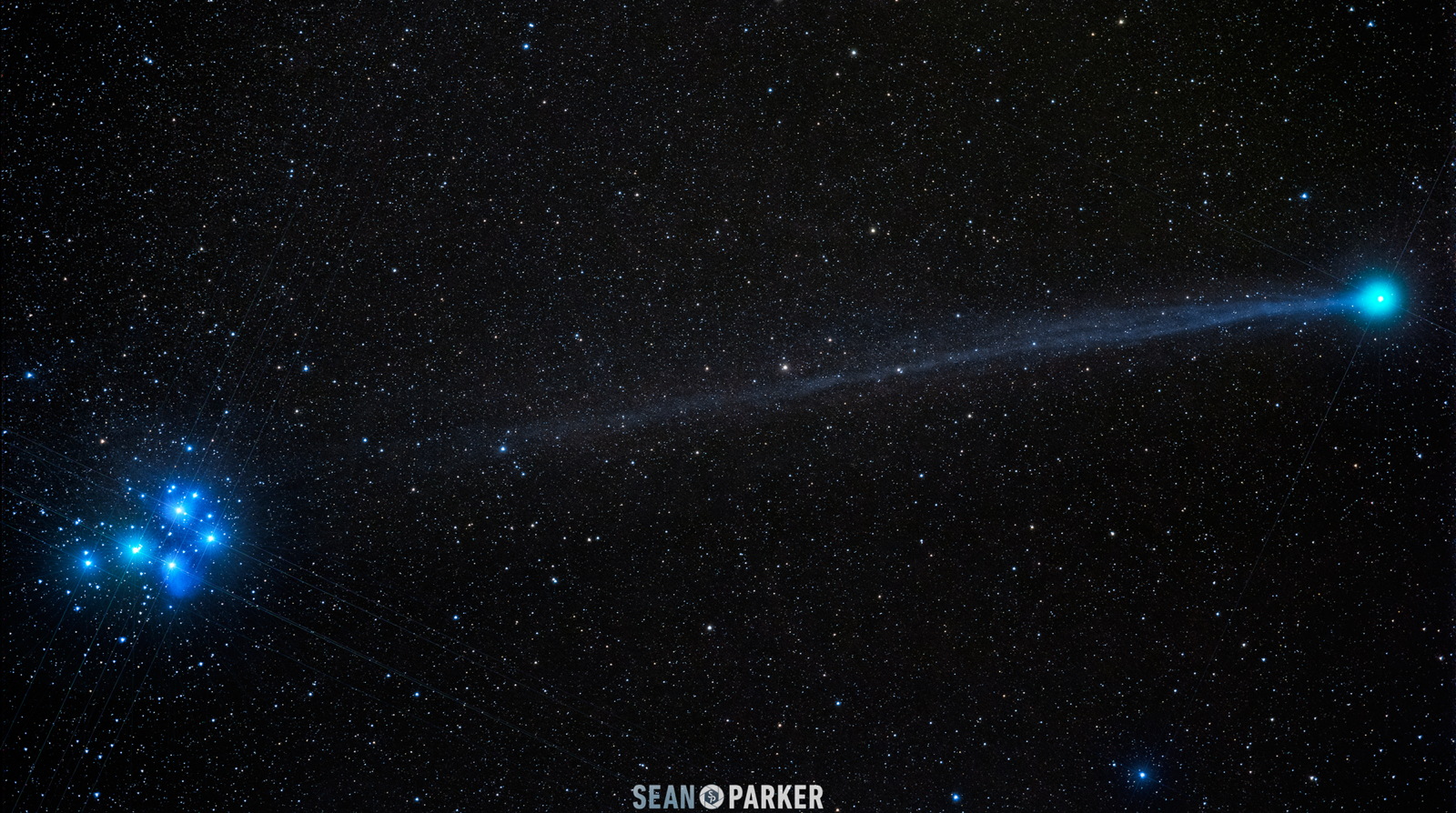 Великолепная комета C/2014 Q2 от астрофотографа
