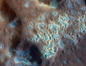 Messenger получил новые снимки Меркурия