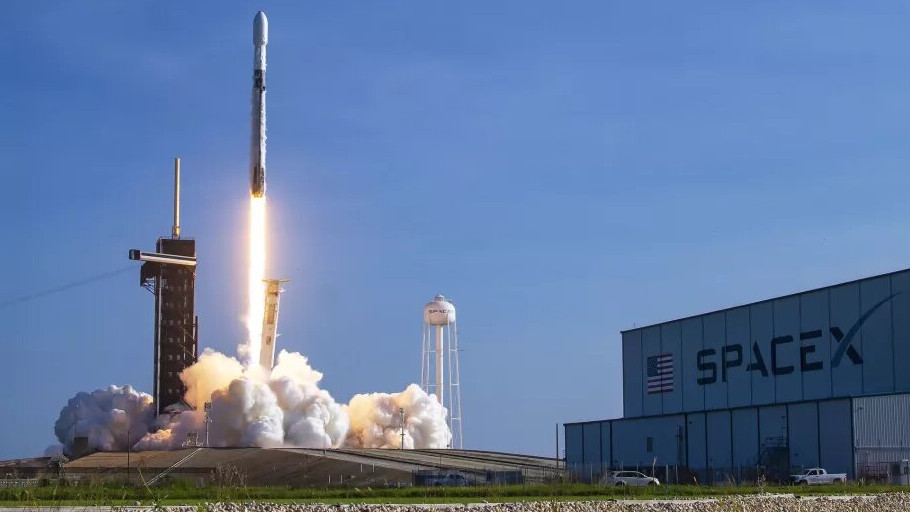 SpaceX откладывает следующий запуск спутников Starlink