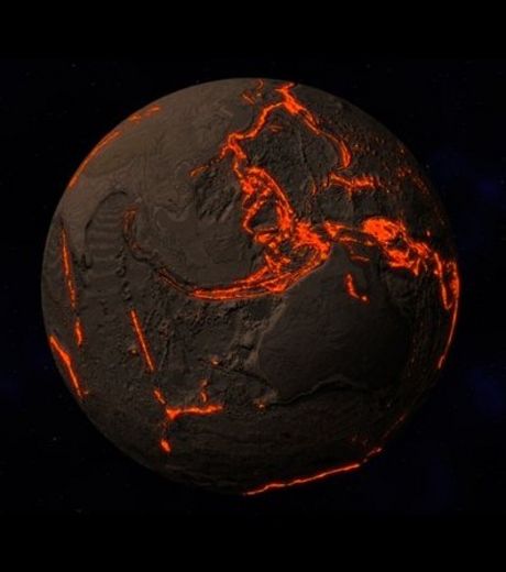 Много миллиардов лет тому назад Земля была сформирована из океана магмы