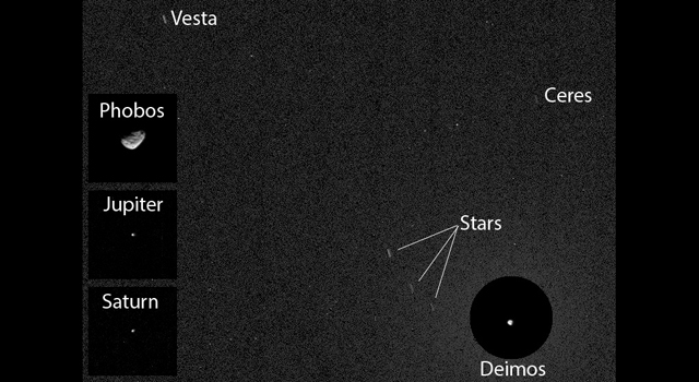 Впервые марсоход фотографирует астероиды с Марса