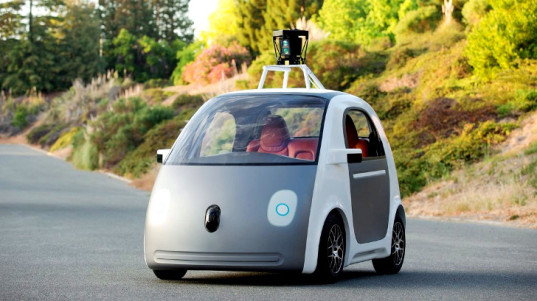 Google вынес подушки безопасности за пределы автомобиля