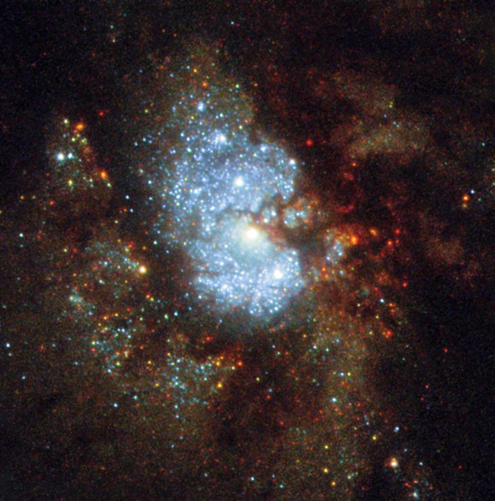 Хаббл изучил "Скрытую галактику"