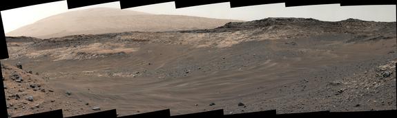 Марсоход Curiosity переслал на Землю новую панораму