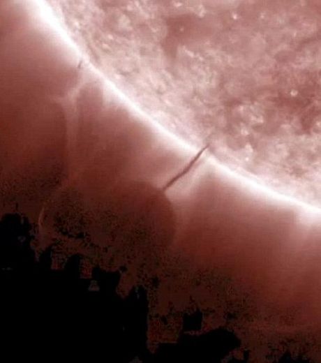 Таинственное солнечное извержение снятое NASA