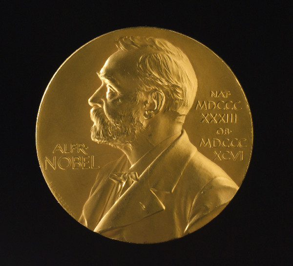 Джон Гардон и Синья Яманака удостоены Нобелевской премии за «перепрограммирование» обычных клеток в стволовые