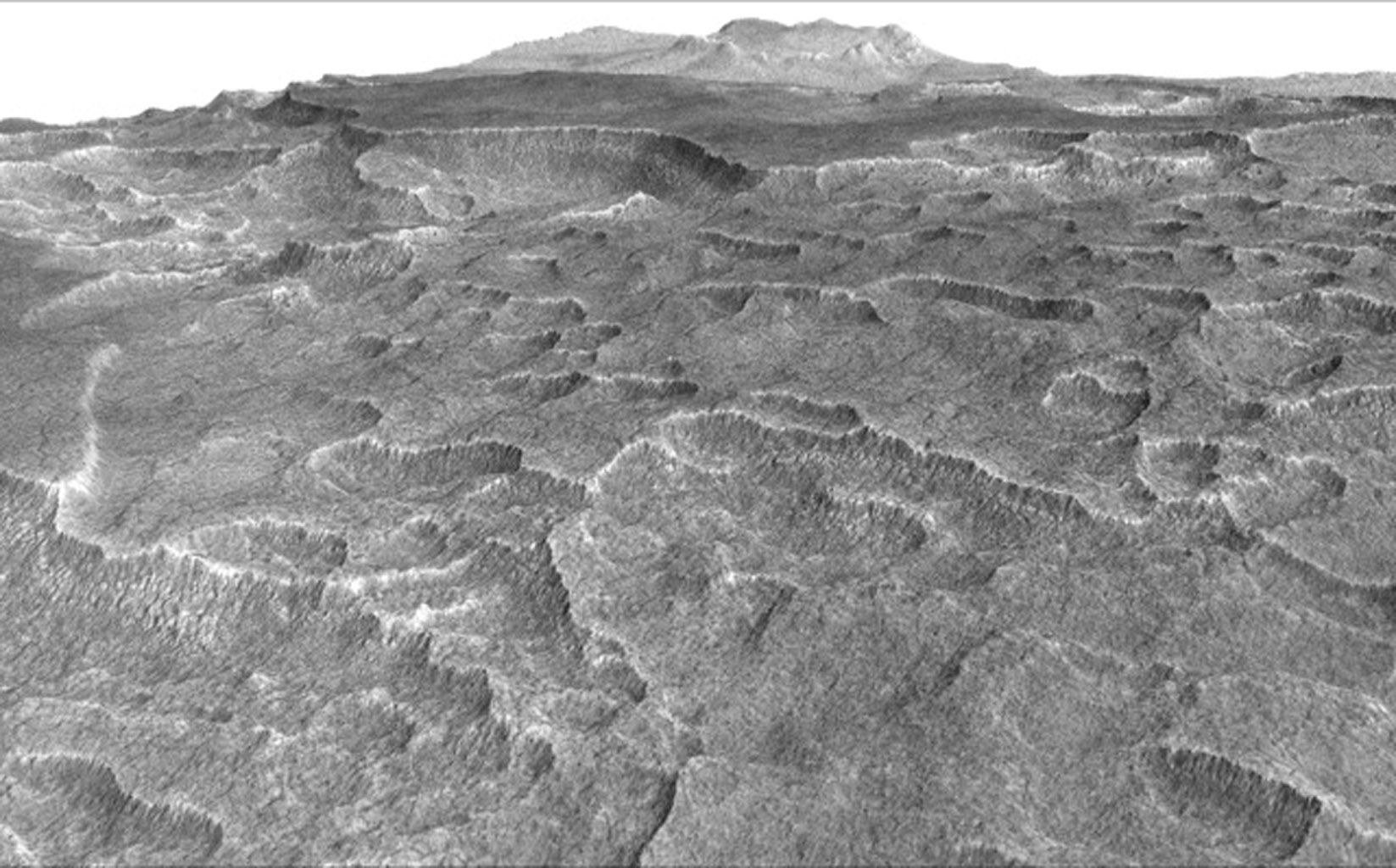 Огромные залежи льда на Марсе