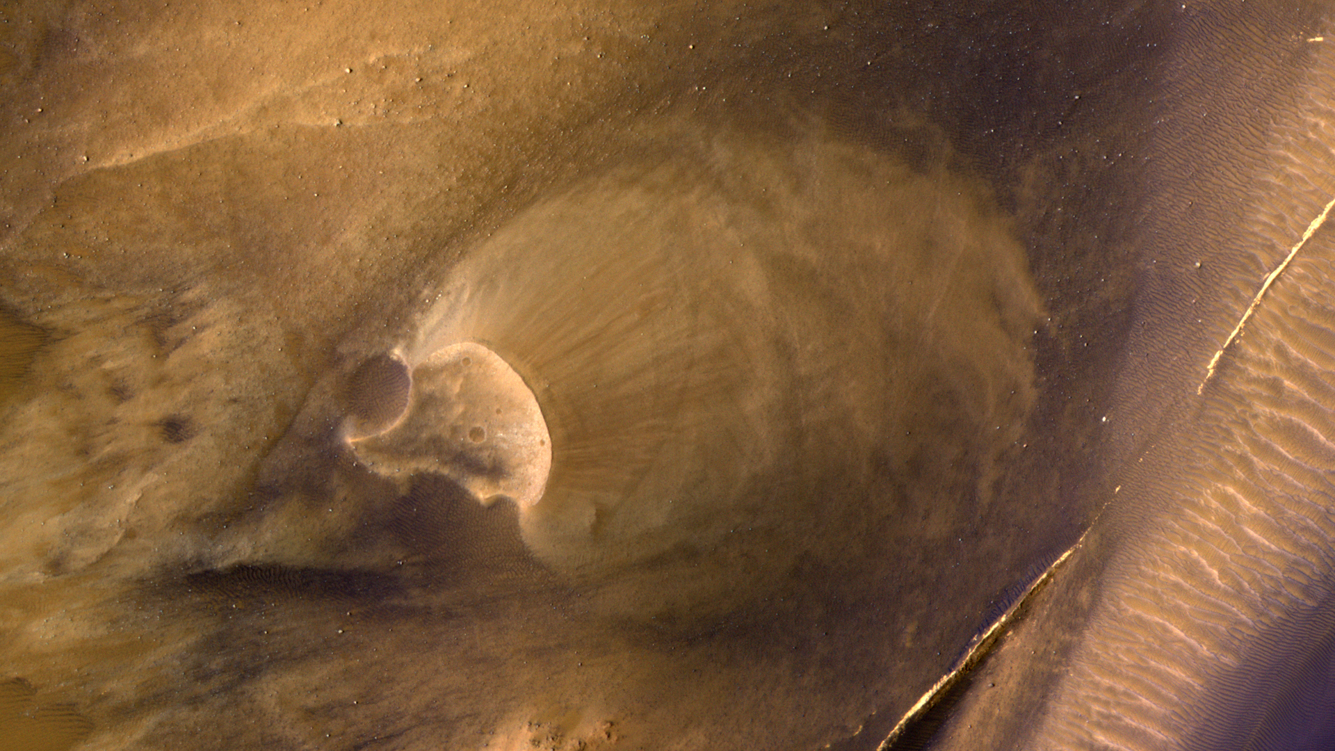 На Марсе найдены окаменелые барханы