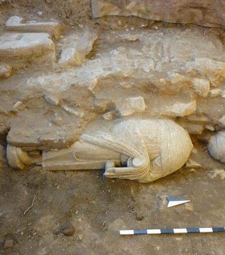 В Турции обнаружены две античные статуи