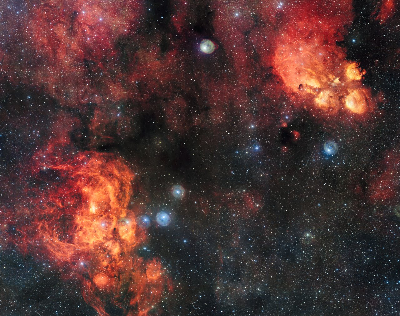 Космический Омар на фото от VLT