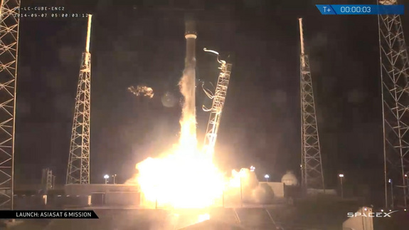 SpaceX отправил спутник AsiaSat 6 на орбиту