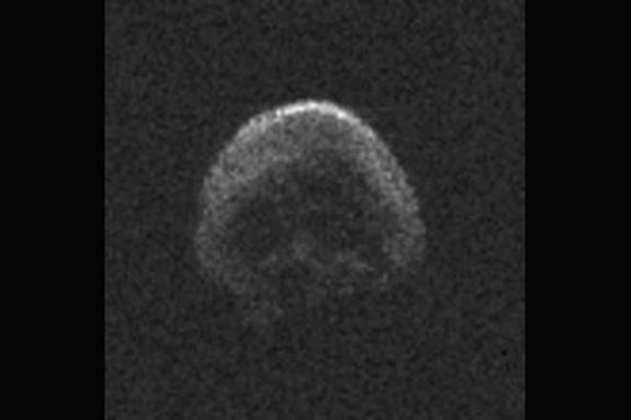 Бу! Хэллоуинский астероид похож на устрашающий череп