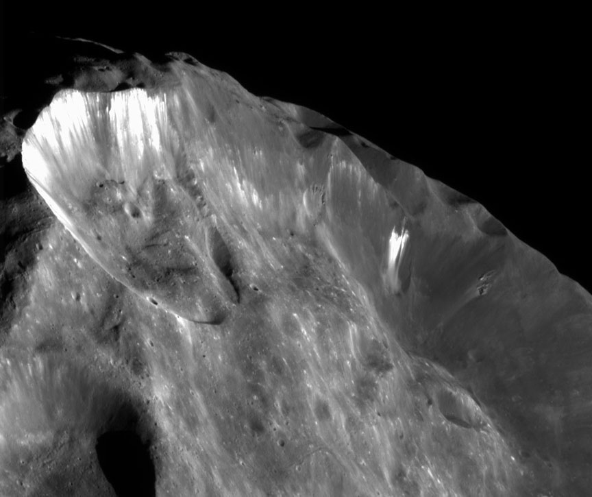 Светлые пятна на Церере могут быть соляными отложениями