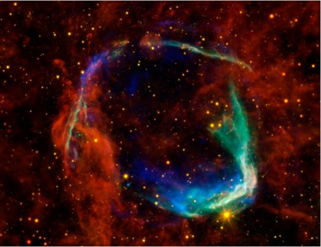 Потрясающий снимок старейшей зарегистрированной сверхновой RCW 86