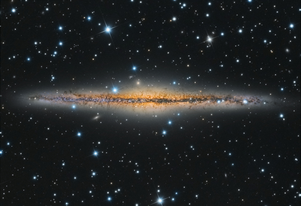 Галактика NGC 891 от Хаббла