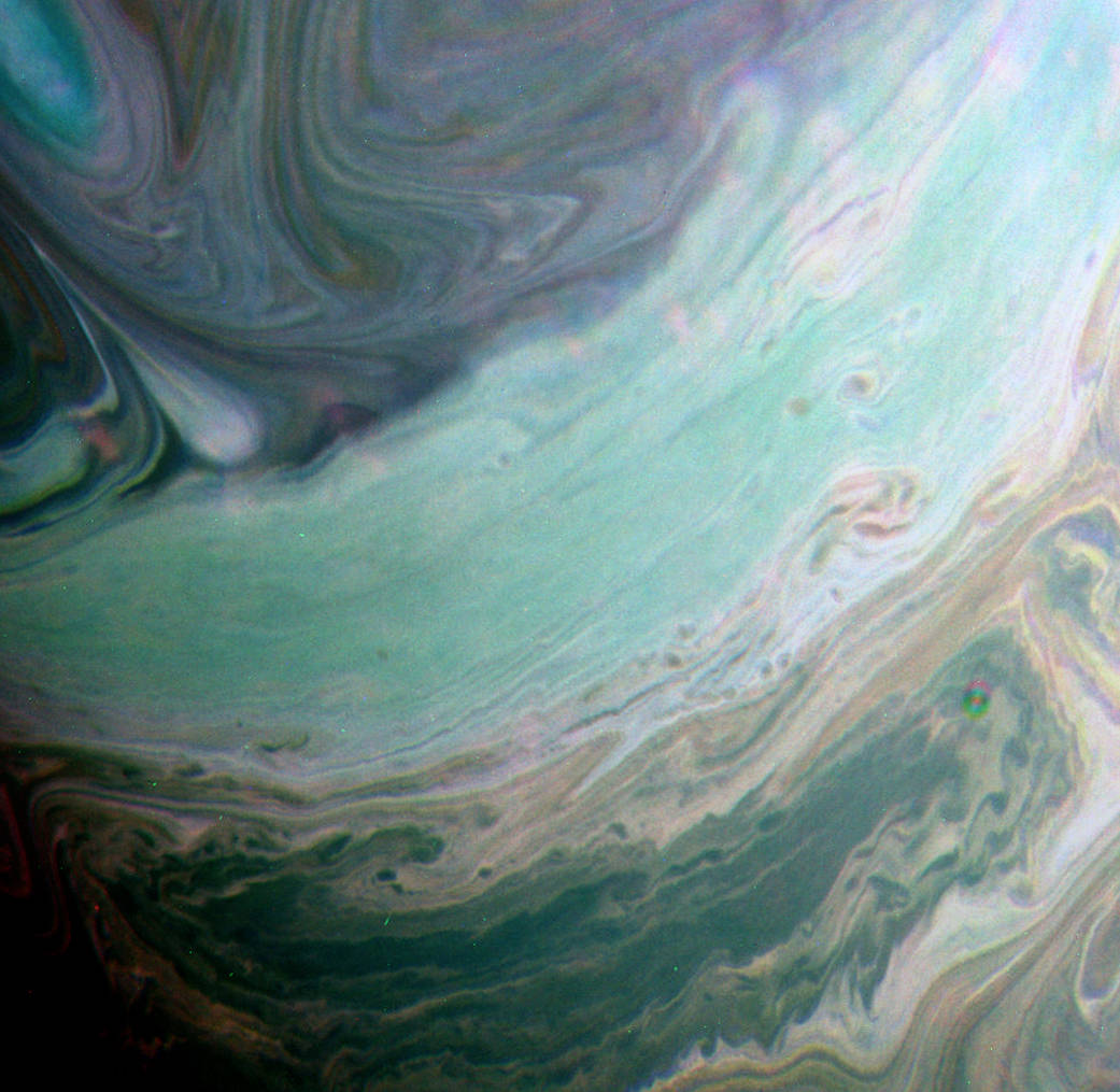 Облака Сатурна в инфракрасном свете
