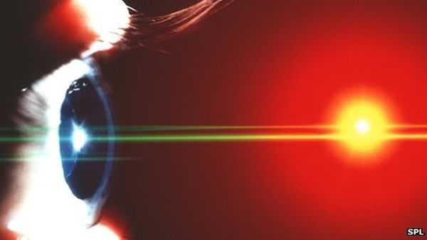 Бионический имплант глаз на батарейках