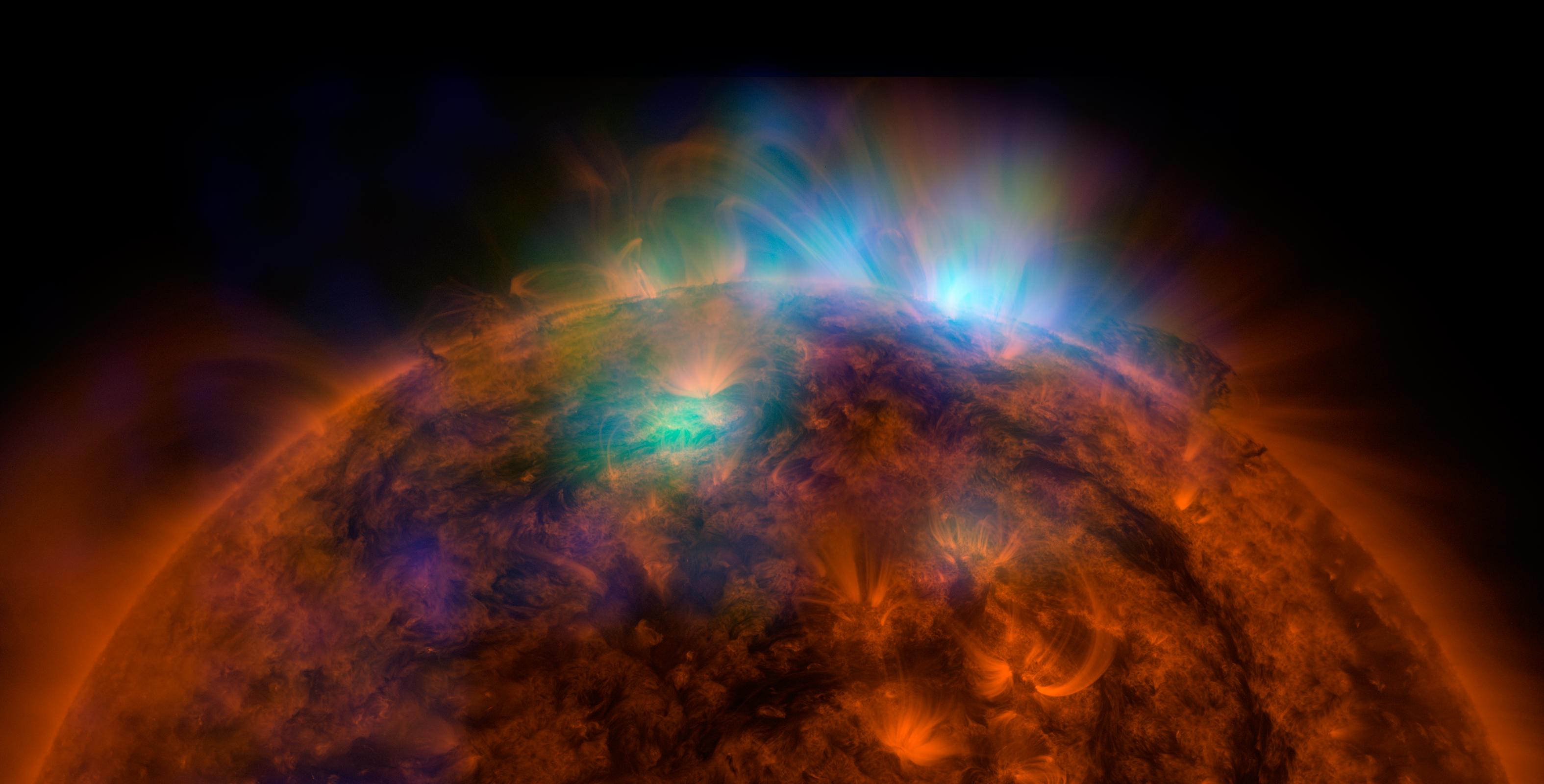 Солнце шипит высокоэнергетическими рентгеновскими лучами