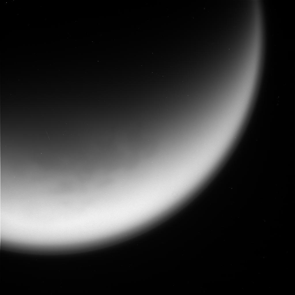 Необработанное изображение Титана