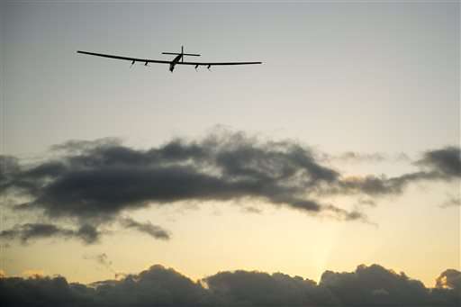 Solar Impulse 2 возобновляет кругосветный рейс