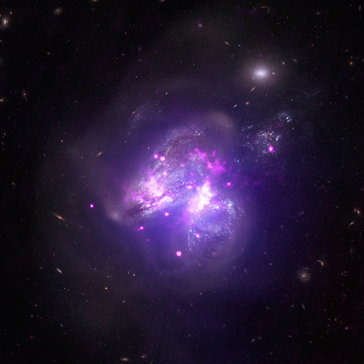 Черная дыра разорвала звезду на глазах у астрономов