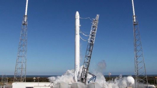 Запуск миссии SpaceX Dragon CRS-3 снова переносится