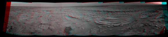 Curiosity осматривает местность, предлагая новые 2D/3D панорамные снимки