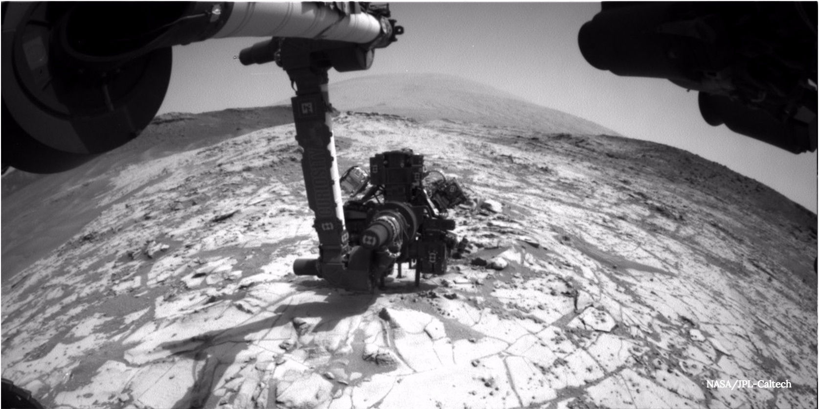 Жизнь на Марсе прячется за скалами