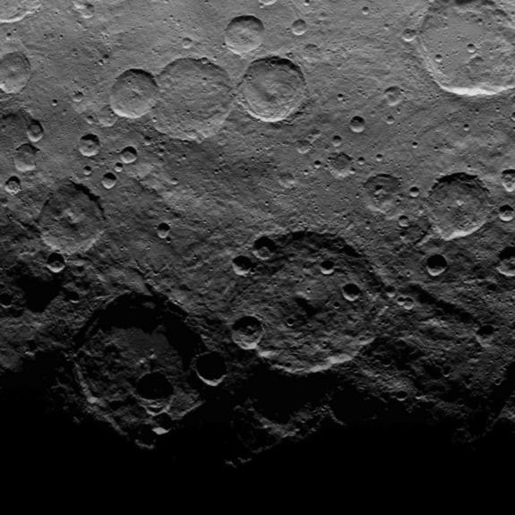 Тайна пропавших кратеров карликовой планеты Церера