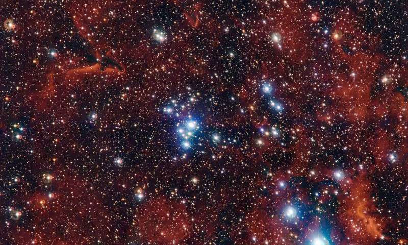 NGC 2367 спряталось в самом сердце гиганта