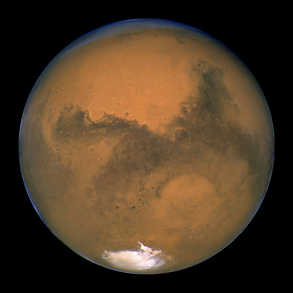 Почему Марс гораздо меньше Земли?