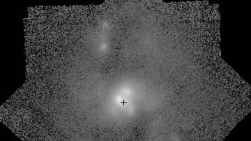 Астрономы обнаружили сложный многокомпонентный отток из галактики NGC 7130
