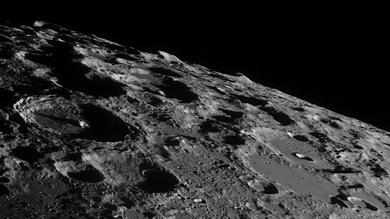 50 лет спустя НАСА открывает образец, взятый с Луны