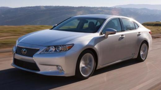 Компания Тойота сокращает производство автомобилей Lexus ...