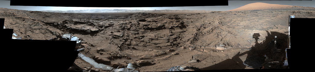 Curiosity пересек плато Naukluft