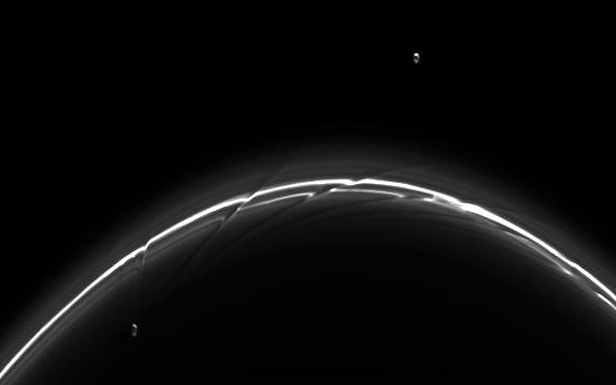 Тафгаи в кольцах Сатурна