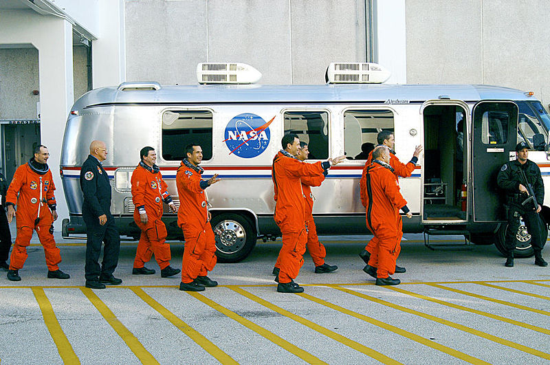 STS-123 пройдёт комплекс тренировок в Космическом центре Джона Ф. Кеннеди