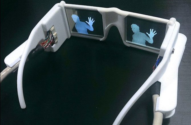 Созданы «умные очки» для слепых