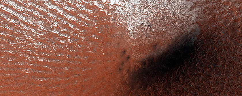 Марсианская вечная мерзлота и пыль на Марсе