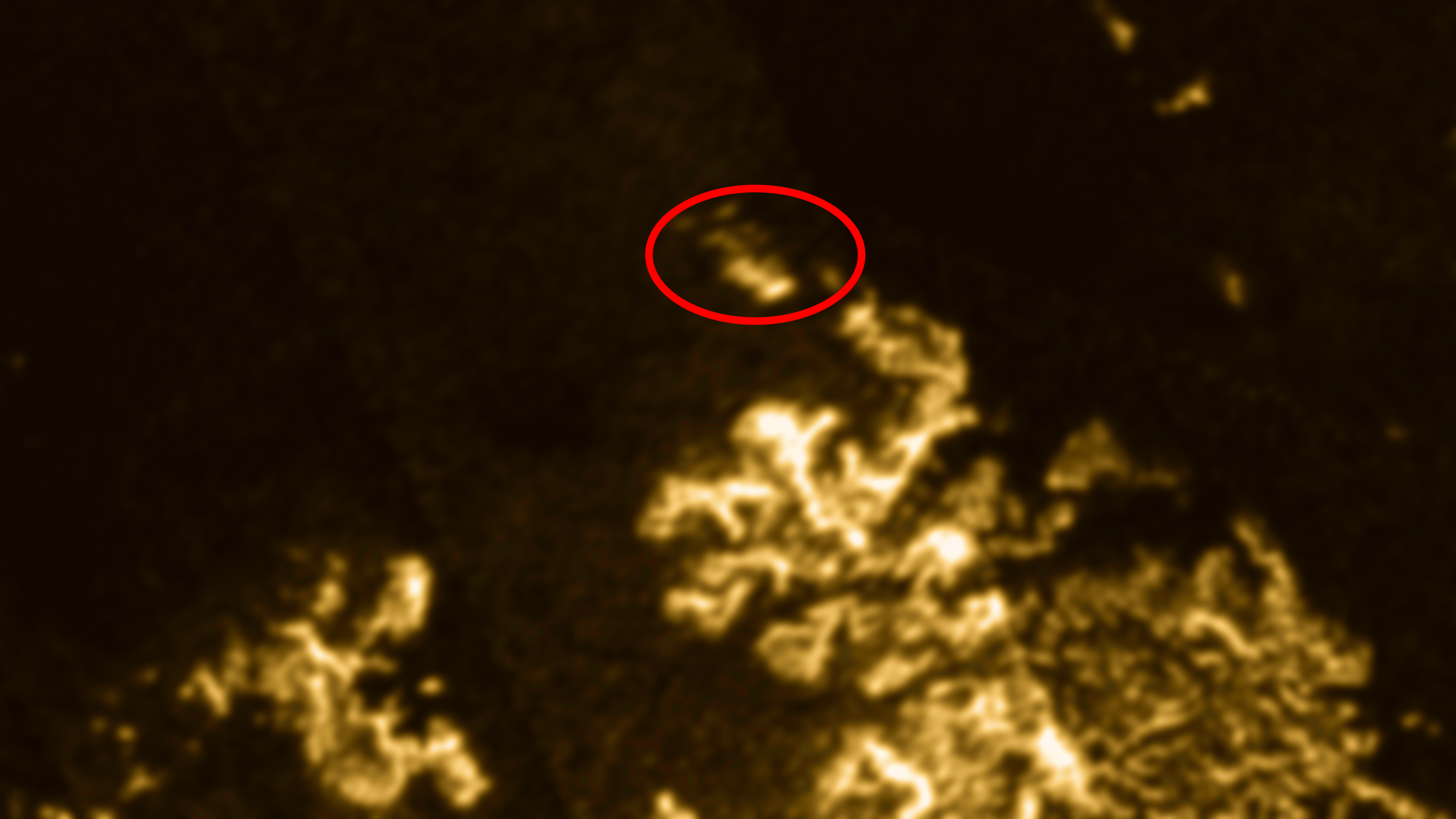 На Титане найдена аномалия