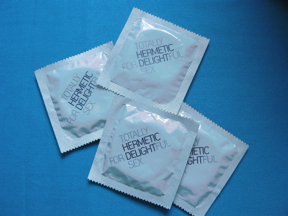 Фонд Билла и Аманды Гейтс спонсируют создание высокотехнологичных презервативов