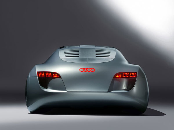Audi RSQ. Автомобиль 2035 года