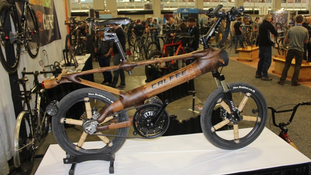 Создан бамбуковый электрический велосипед